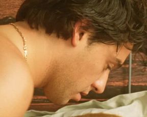 Marion Cotillard nude - Les jolies choses (2001)