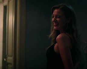 Blake Lively Nude - All I See Is You (2016)
