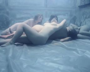 Adele Raes, Giulia Martina Faggioni Nude - Eva Braun (2015)