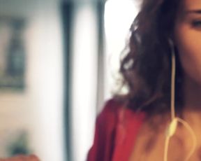 Naked scenes Kate Naked Home and Nude Shower and Nude Outodor