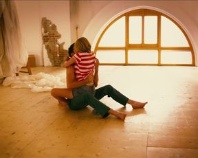 Naked scenes Michelle Williams nude - Take This Waltz (2011)