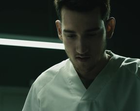 Hot actress Alba Ribas nude - El cadaver de Anna Fritz (2015) 