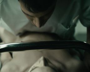 Hot actress Alba Ribas nude - El cadaver de Anna Fritz (2015) 