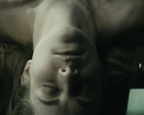 Hot actress Alba Ribas nude - El cadaver de Anna Fritz (2015) 