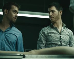 Hot actress Alba Ribas nude - El cadaver de Anna Fritz (2015) 