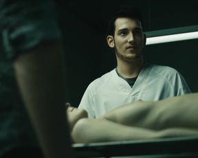 Hot actress Alba Ribas nude - El cadaver de Anna Fritz (2015) 