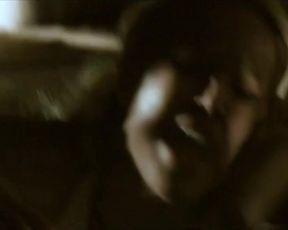 Naked scenes Arielle Kebbel sexy – Reeker (2005)