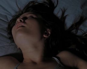 Naked scenes Arielle Kebbel nude, Emily Browning sexy, Elizabeth Banks sexy – The Uninvited (2009)