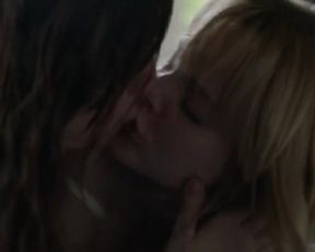 Lena Hall, Isabella Farrell, Mena Suvari Nude - Becks (2017)