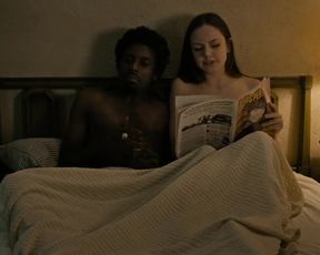 TV show scene Emily Meade nude, Maggie Gyllenhaal, Jamie Neumann - The Deuce (S01 E02) 