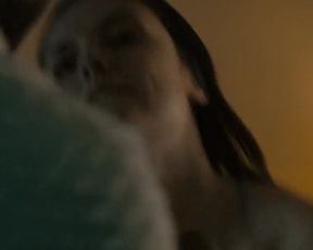 TV show scene Emily Meade nude, Maggie Gyllenhaal, Jamie Neumann - The Deuce (S01 E02) 