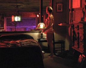 Topless scene Jodie Foster - Catchfire (1991) 