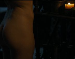 Naked scene Carice Van Houten - GAME OF THRONES (S04 E07) TV show nudity video