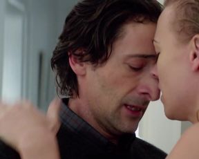 Yvonne Strahovski - Manhattan Night (2016)