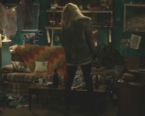 Natasha Lyonne, Chloe Sevigny, Marie-Josee Dionne nude - Antibirth (2016)