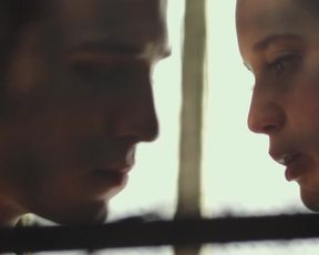 Maria Pedraza - AMAR (2017)