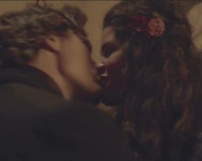 Naked scenes Yvonne Catterfeld, Laura de Boer - ‘Die Pfeiler der Macht E01-02 (2016)’ HD 720 (Sex, Tits, Ass)