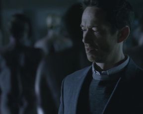 Naked scene Thandie Newton nude - Westworld S01E08 (2016) TV show nudity video