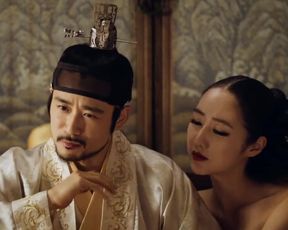 Celebs Song Eun-chae, Lee Bom nude - Lost Flower (2014)