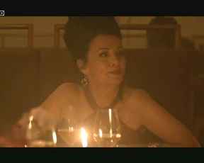 Naked scenes Saralisa Volm, Ruby O. Fee, Carolina Thiele nude - Shakespeares letzte Runde (2016)