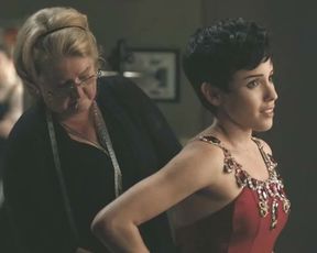 Naked scene Irina Dvorovenko, Raychel Diane Weiner, Sarah Hay ‘Flesh & Bone S01E07-08 (2015)’ (Tits)02 TV show nudity video