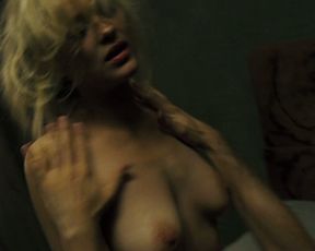 Marion Cotillard - La boite noire (2005)