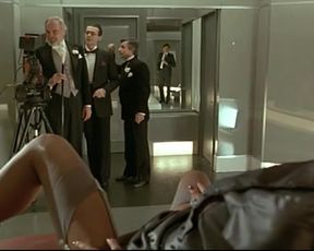 Sexy Corinne Corson - JOY (1983) 