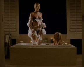 Hot scene Leighton Meester, Katrina Begin - Remember the Daze (2007)