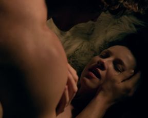 Caitriona Balfe - Outlander S1E07