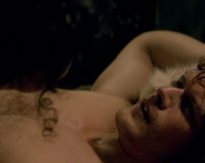 Caitriona Balfe - Outlander S1E07