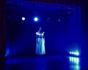 Burlesque Strip SHOW - Betsy Swoon - Champagne Smash