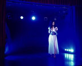 Burlesque Strip SHOW - Betsy Swoon - Champagne Smash