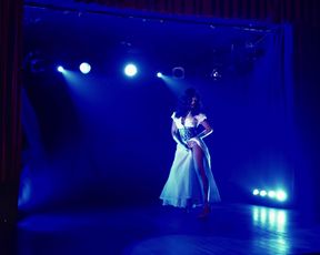 Burlesque Strip SHOW - Betsy Swoon - Champagne Smash