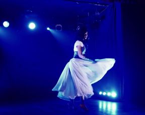 Burlesque Strip SHOW - Betsy Swoon - Champagne Smash