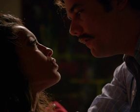 Sexy Stephanie Sigman Sexy - Narcos (2015) s01e03 
