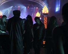 Sexy Anna Silk Sexy - Lost Girl (2010) s01e11 