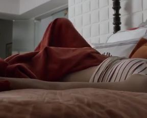 Sexy Willa Holland Sexy - Blood In The Water (2016) 