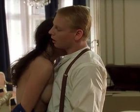 Topless scene Erika Marozsan Nude - Ein Lied von Liebe und Tod (DE 1999) 