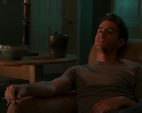 Hot scene Elisabeth Shue Sexy - The Trigger Effect (1996) 