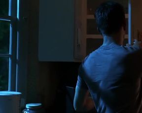 Hot scene Elisabeth Shue Sexy - The Trigger Effect (1996) 