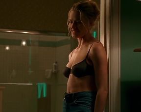 Hot scene Elisabeth Shue Sexy - The Trigger Effect (1996) 