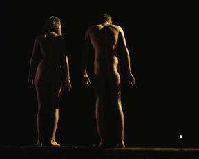 Stefanie van Leersum Nude - Sevilla (2012)