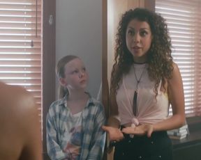 TV show scene Dani Kind Nude - Workin' Moms s01e05 (2017) 