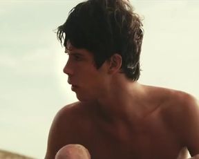 Coline Beal, Juliette Lamet, Sarah Jomain Sexy - Not K.O. (2016)