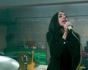 Ponny Distakul, Carol Schuler naked - Lindenberg! Mach dein Ding (2020)