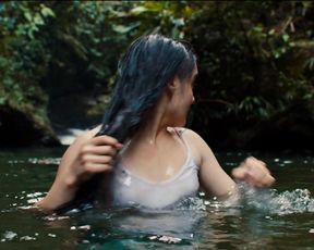 Julianne Nicholson, Karen Quintero, Laura Castrillon nude - Monos (2019)