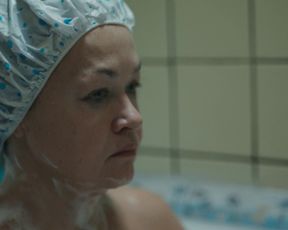 Natalya Pavlenkova - Zoologiya (2016) Sexy film scene