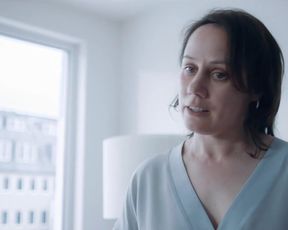 Eva Lobau nude - Einsamkeit und Sex und Mitleid (2017)