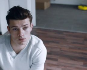 Eva Lobau nude - Einsamkeit und Sex und Mitleid (2017)