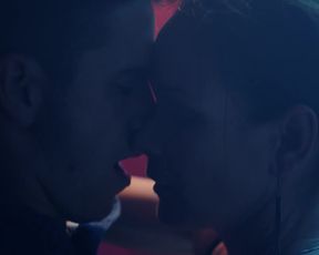 Sandrine Bisson - Veterane (2017) Naked of staging scene